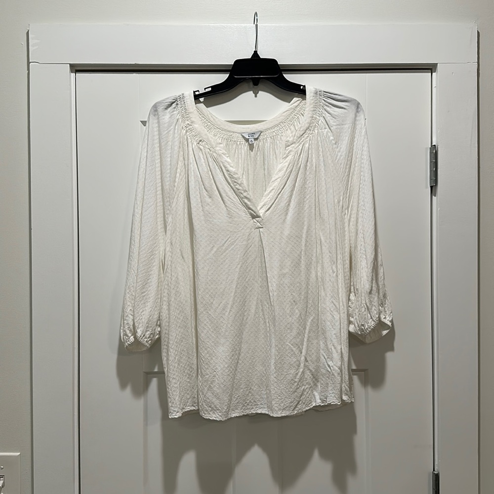 Women’s Plus size 4X white blouse